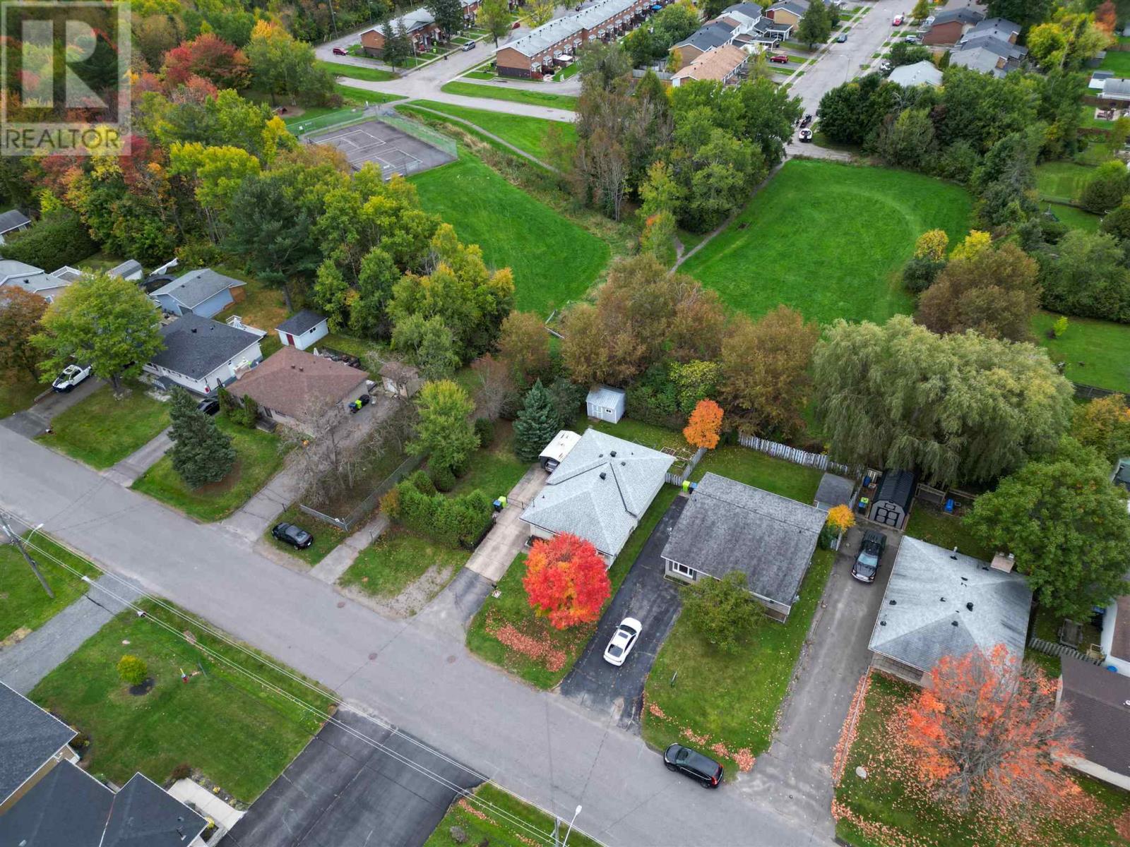 11 Creery Ave, Sault Ste. Marie, Ontario  P6B 1G7 - Photo 43 - SM252950
