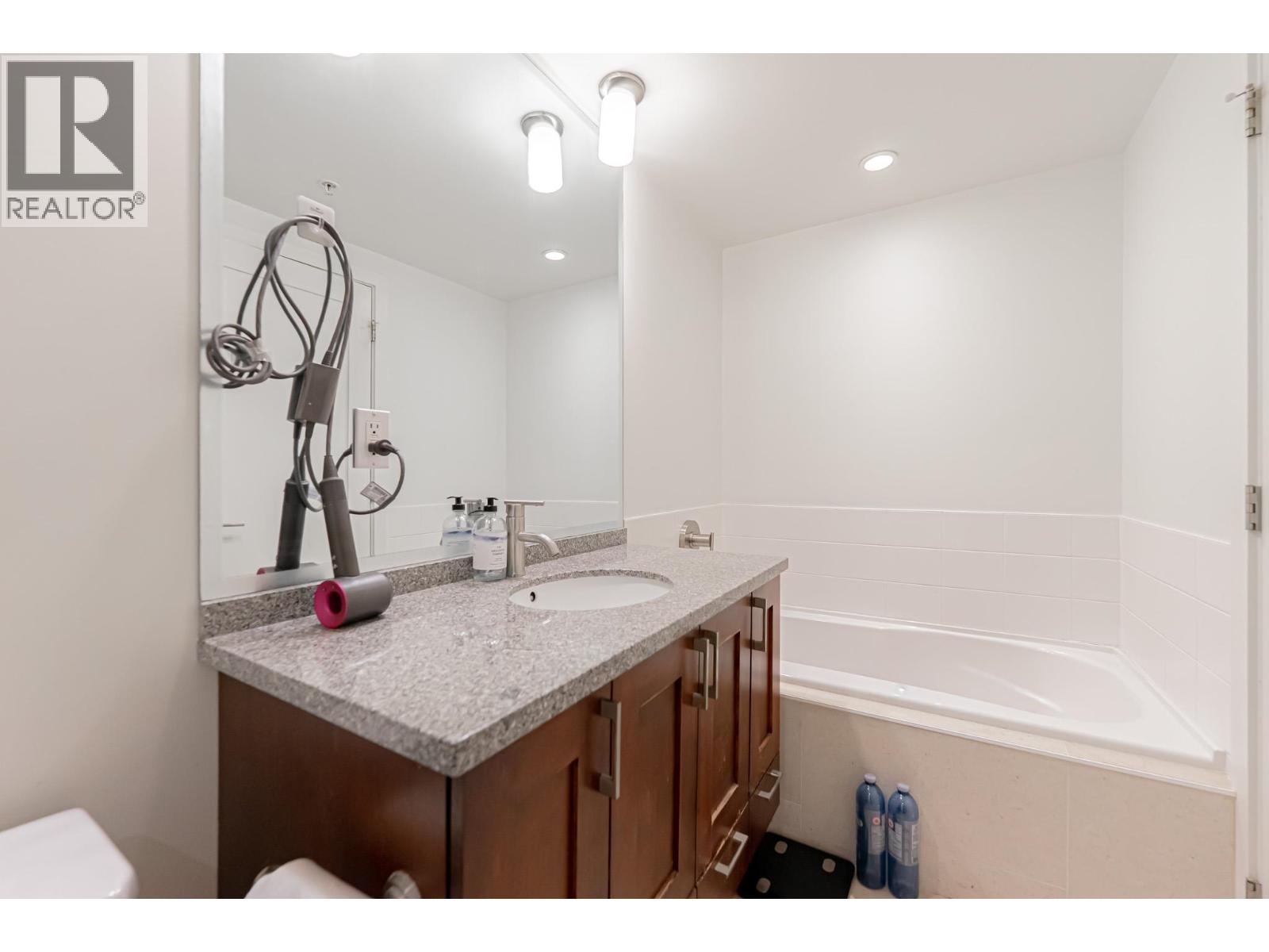 104 3595 W 18th Avenue, Vancouver, British Columbia  V6S 1A9 - Photo 14 - R3058677