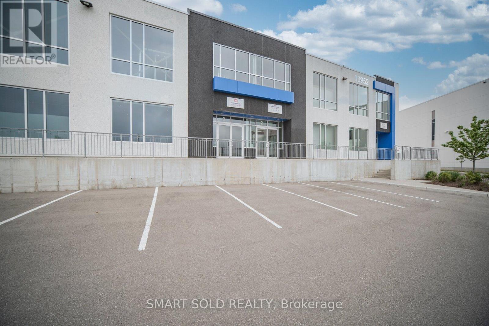 2-3 - 10952 Woodbine Avenue, Markham, Ontario  L6C 3L4 - Photo 4 - N12234595