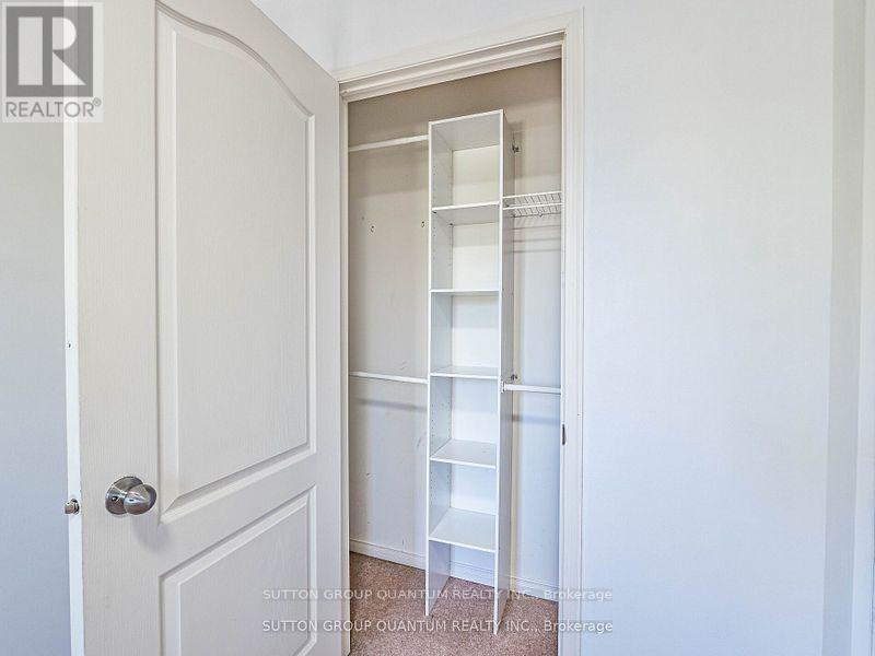 53 Woodcote Crescent, Halton Hills, Ontario  L7G 6M1 - Photo 21 - W12464377