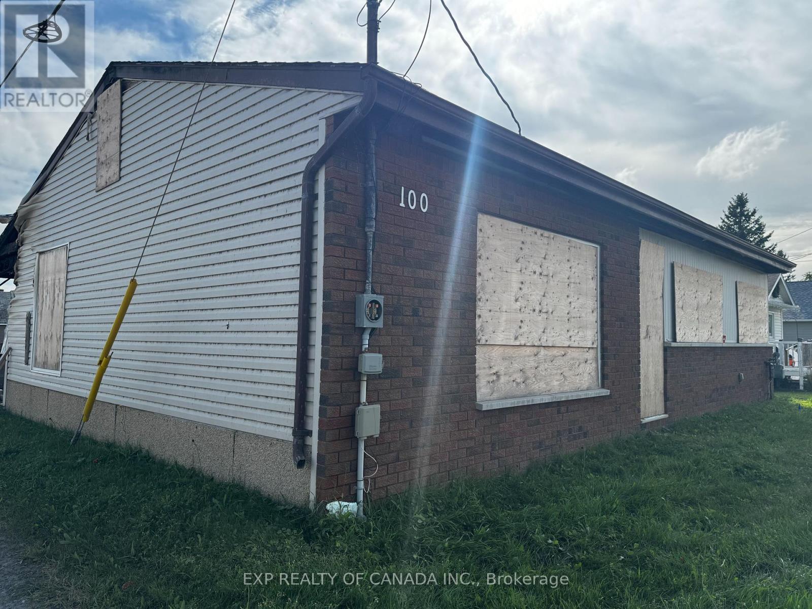 100 Conley Street S, Timmins, Ontario  P0N 1C0 - Photo 1 - T12464426