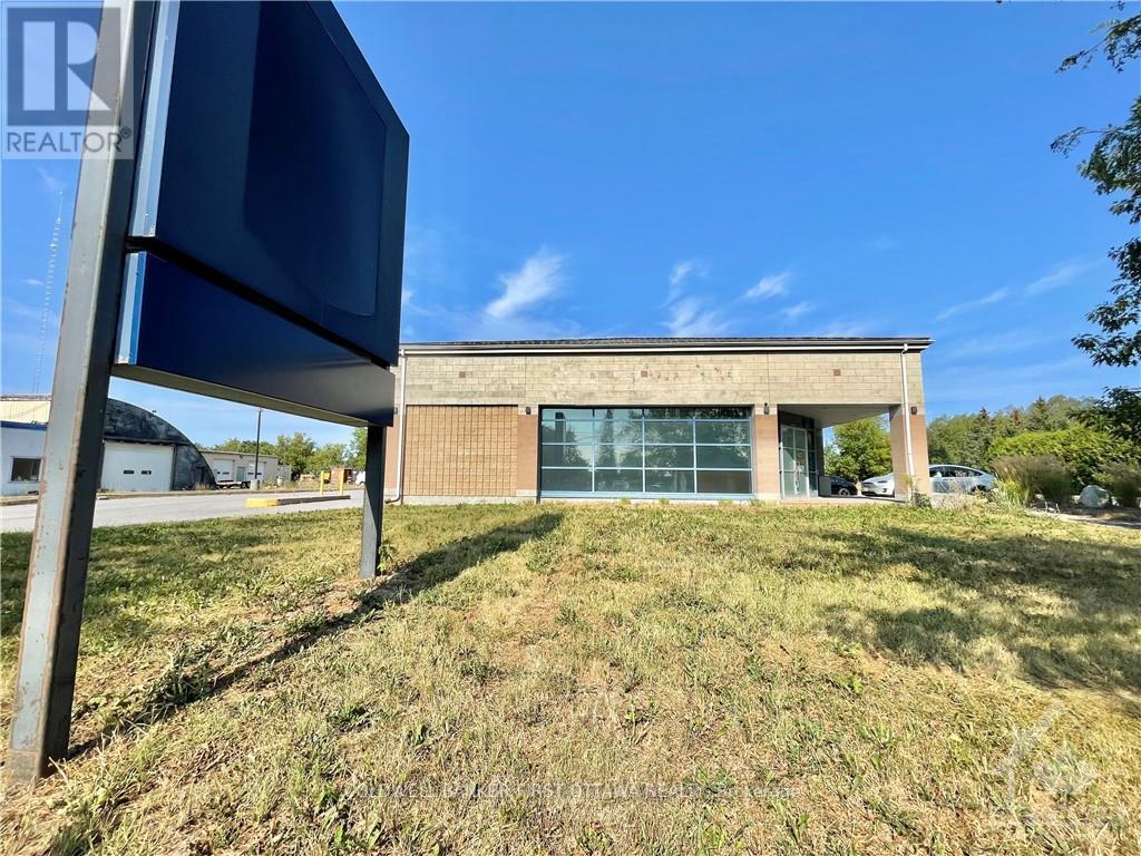 6683 FOURTH LINE ROAD, Ottawa, Ontario