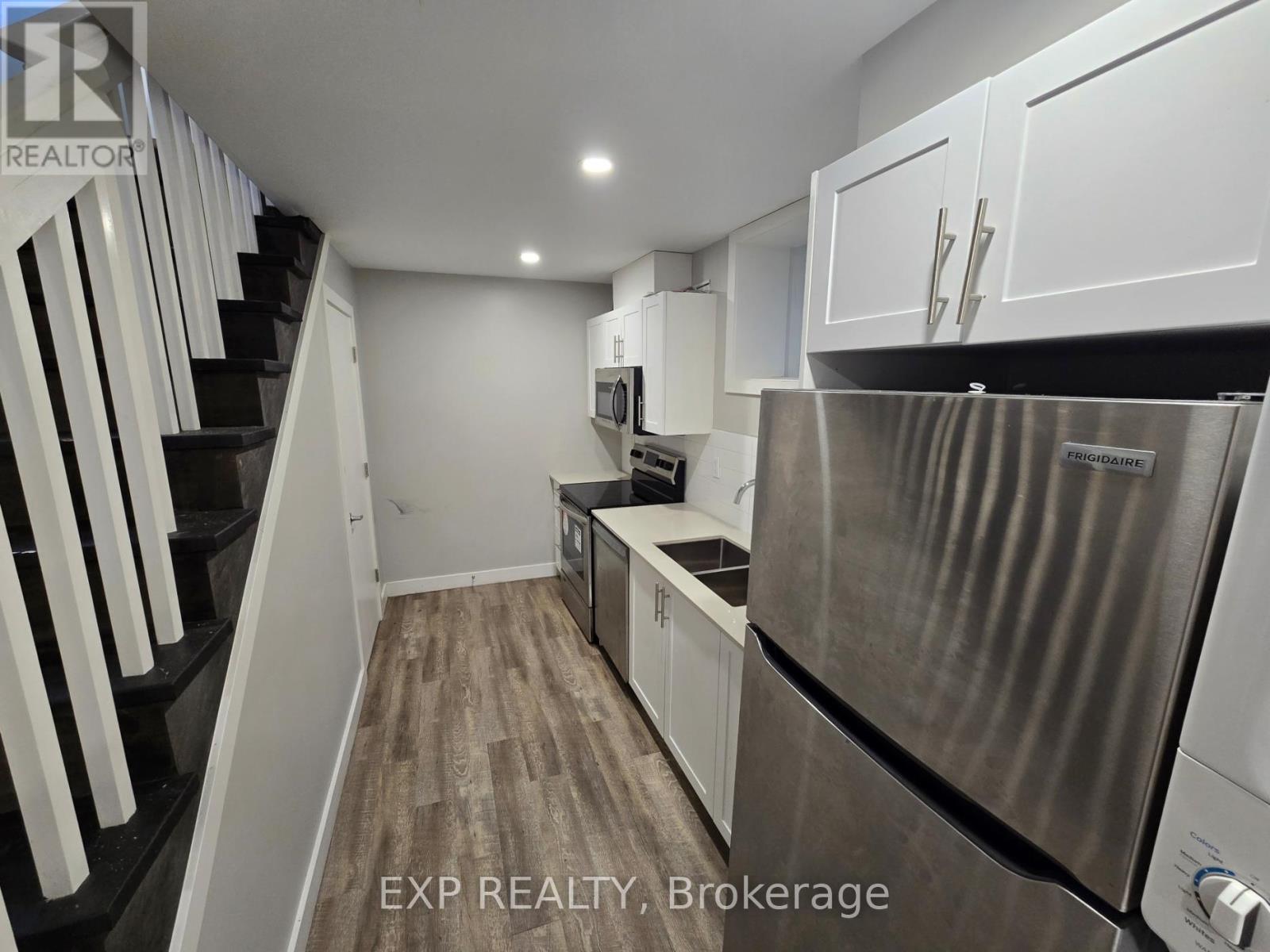 1 - 102 Wellington Street N, Hamilton, Ontario  L8N 1N3 - Photo 6 - X12464397