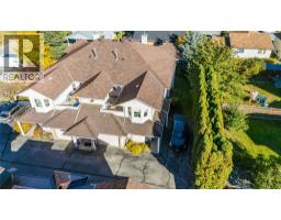 424 BEASLEY  W Crescent, nelson, British Columbia