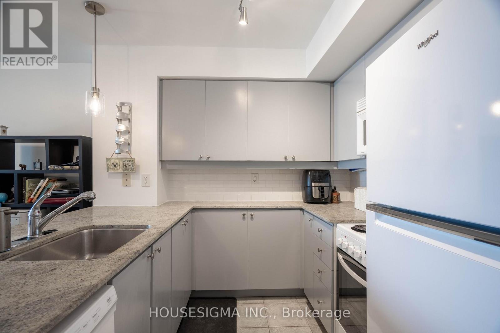1805 - 50 Lynn Williams Street, Toronto, Ontario  M6K 3R9 - Photo 4 - C12356237