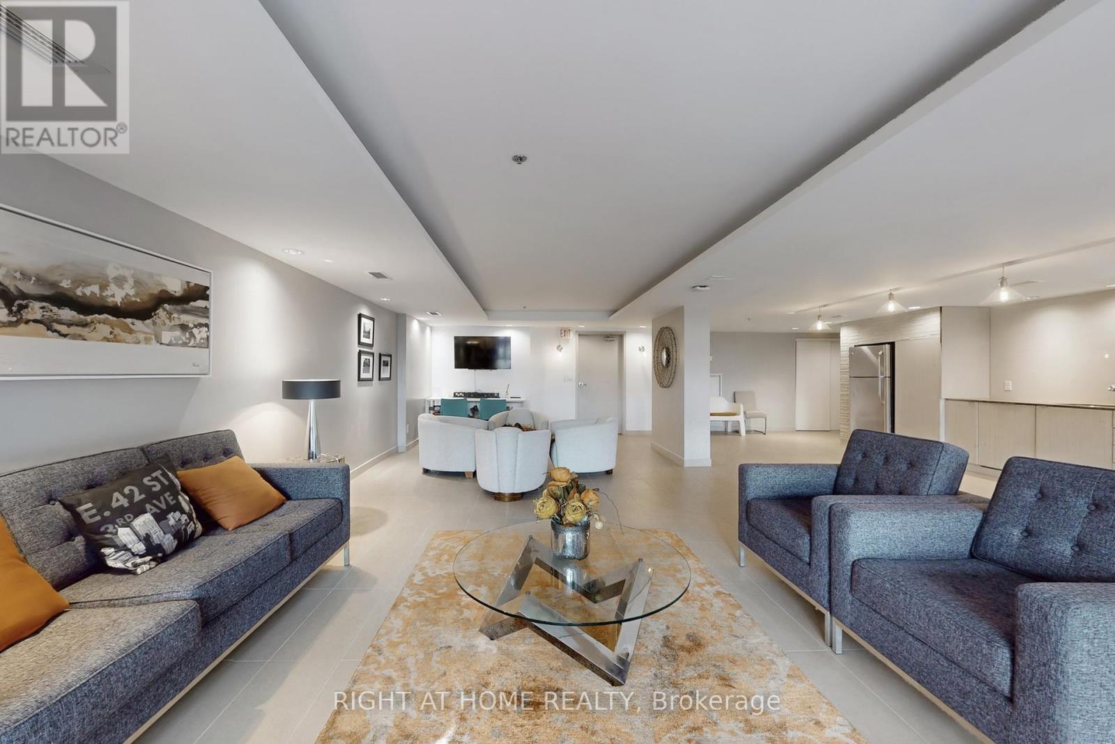 Level 2 Party Room - 508 Wellington Street W, Toronto, Ontario  M5V 0K8 - Photo 11 - C12464398