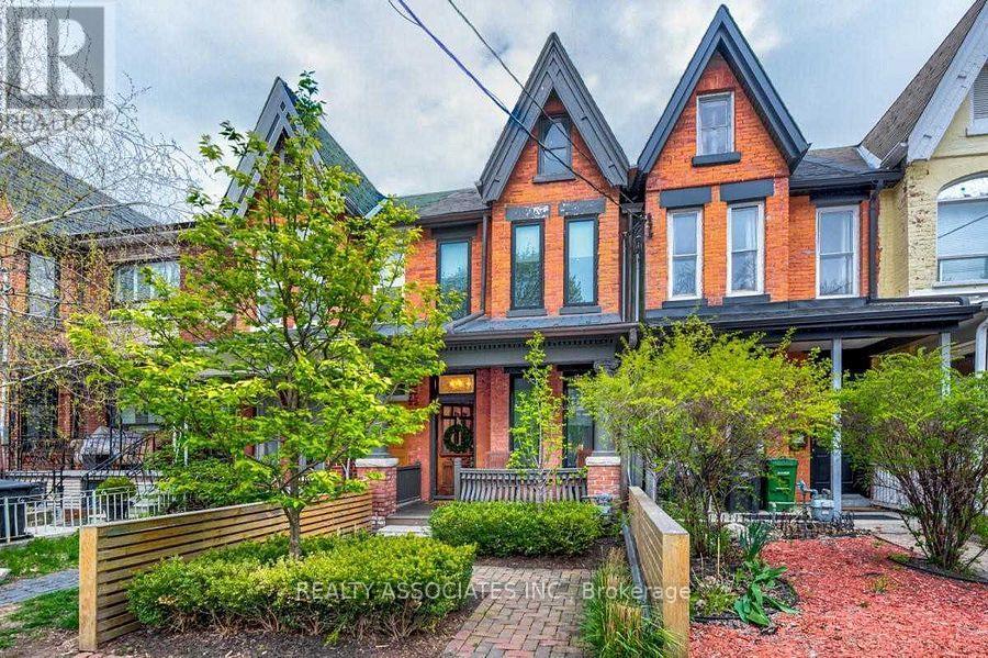23 AFTON AVENUE, Toronto, Ontario