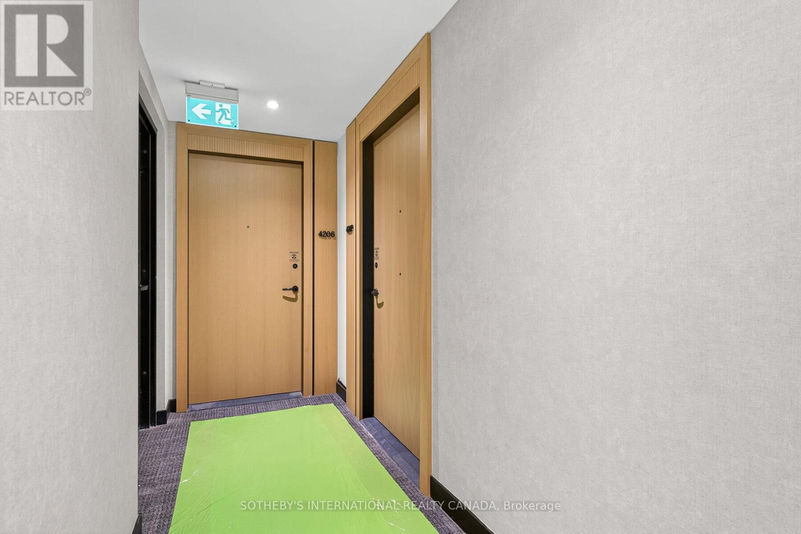 4207 - 89 Church Street, Toronto, Ontario  M5C 2G3 - Photo 6 - C12464401