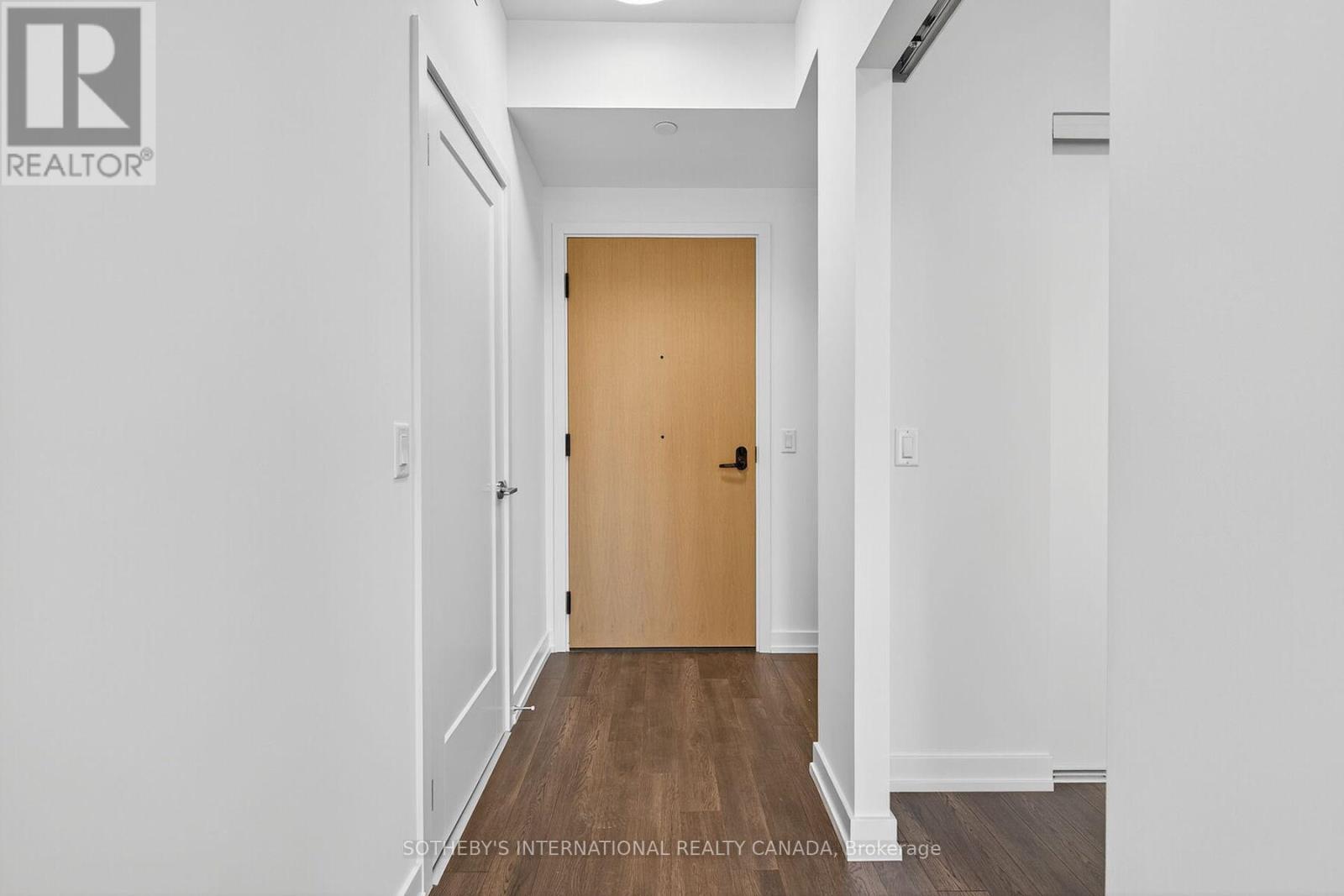 4207 - 89 Church Street, Toronto, Ontario  M5C 2G3 - Photo 8 - C12464401