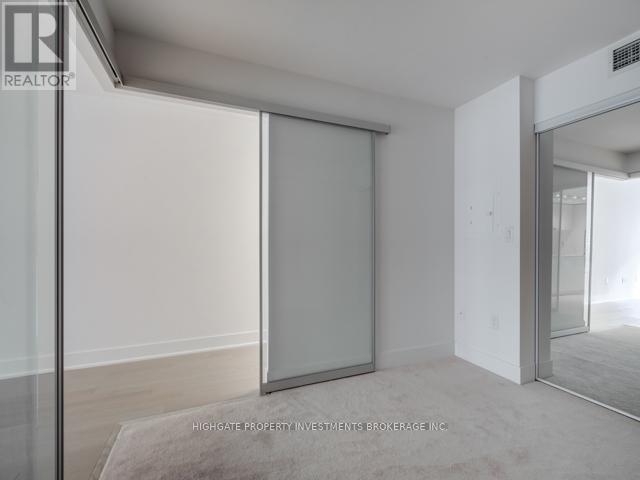 618 - 955 Bay Street, Toronto, Ontario  M5S 2A2 - Photo 15 - C12464414
