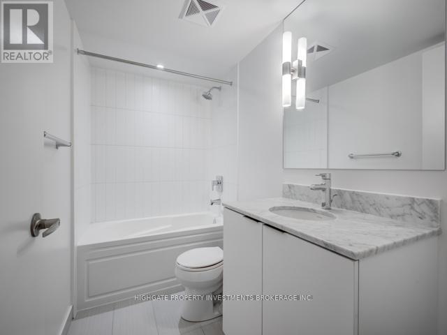 618 - 955 Bay Street, Toronto, Ontario  M5S 2A2 - Photo 17 - C12464414