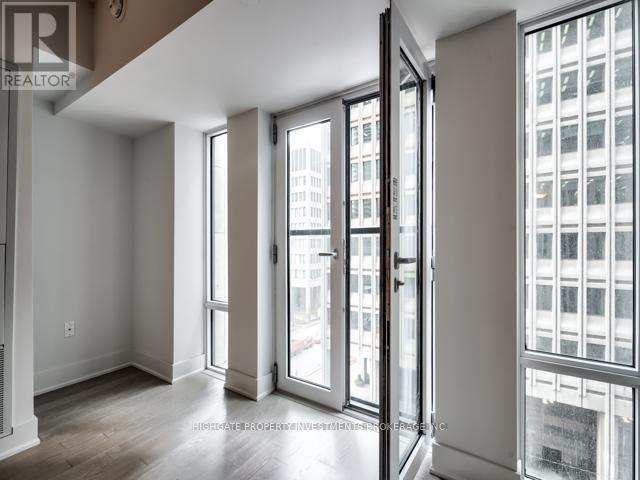 618 - 955 Bay Street, Toronto, Ontario  M5S 2A2 - Photo 19 - C12464414