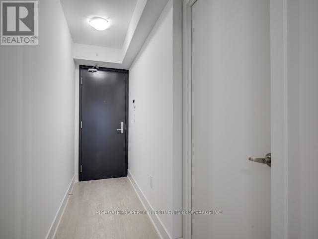 618 - 955 Bay Street, Toronto, Ontario  M5S 2A2 - Photo 2 - C12464414