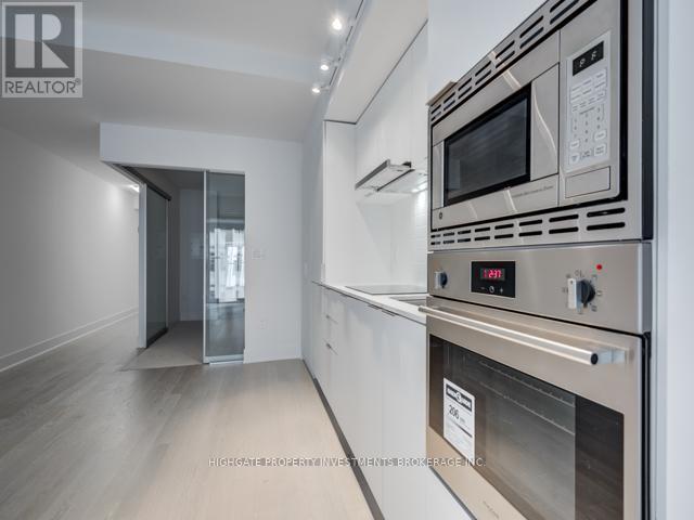 618 - 955 Bay Street, Toronto, Ontario  M5S 2A2 - Photo 6 - C12464414
