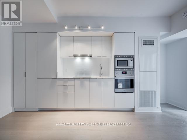 618 - 955 Bay Street, Toronto, Ontario  M5S 2A2 - Photo 7 - C12464414