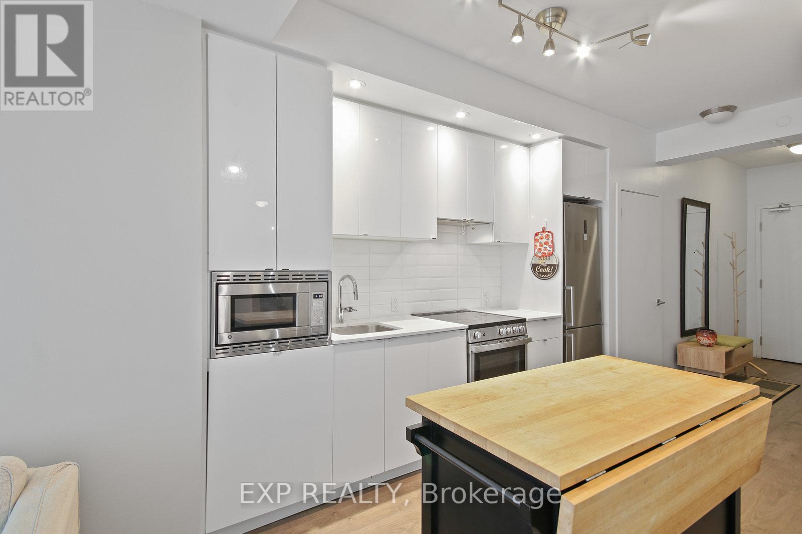 1508 - 49 East Liberty Street, Toronto, Ontario  M6K 0B2 - Photo 9 - C12464441