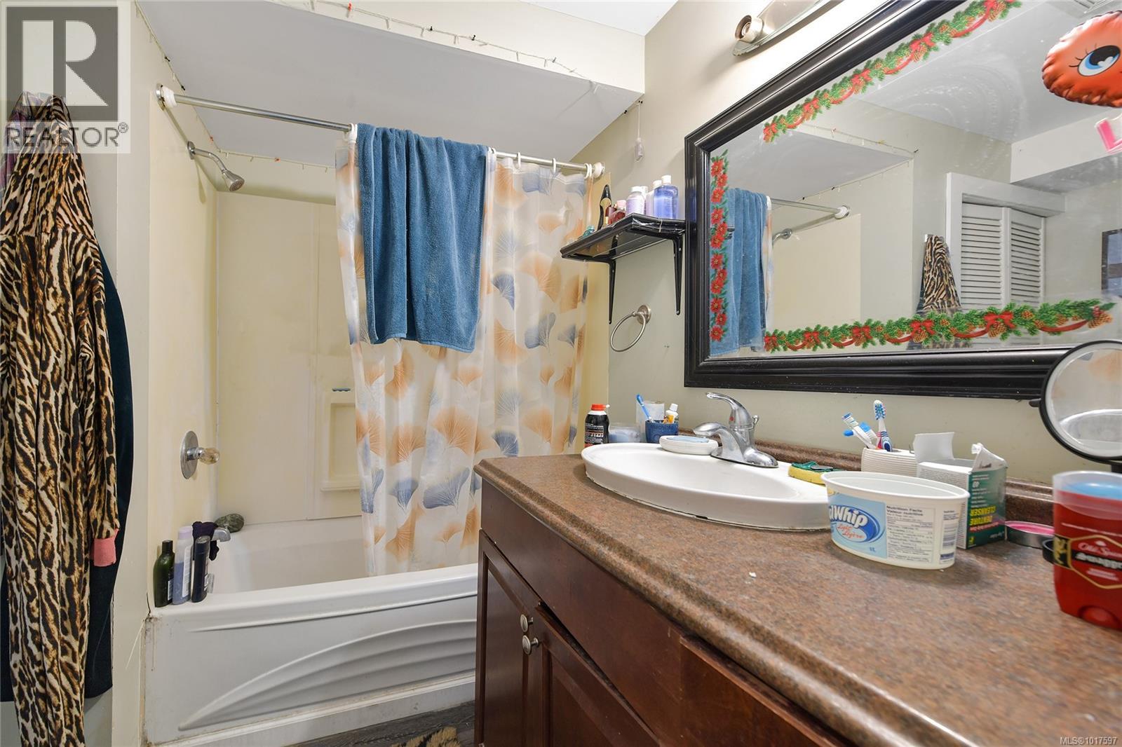 5440 Sooke Rd, Sooke, British Columbia  V9Z 0C8 - Photo 32 - 1017597