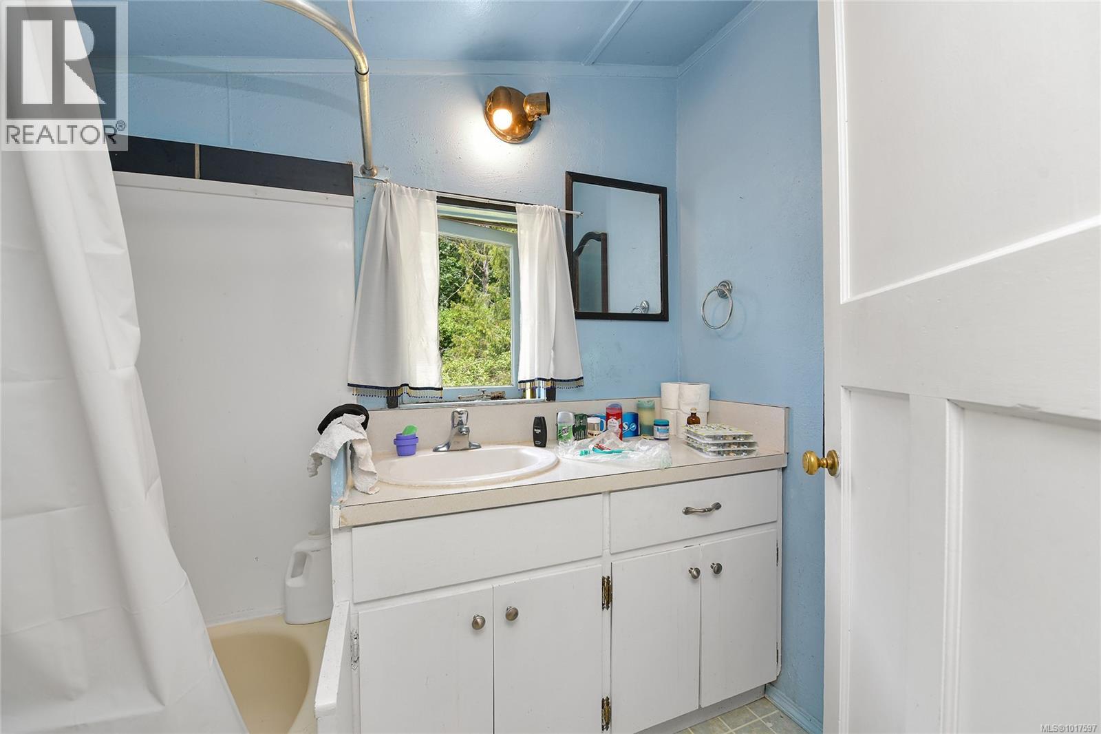 5440 Sooke Rd, Sooke, British Columbia  V9Z 0C8 - Photo 37 - 1017597