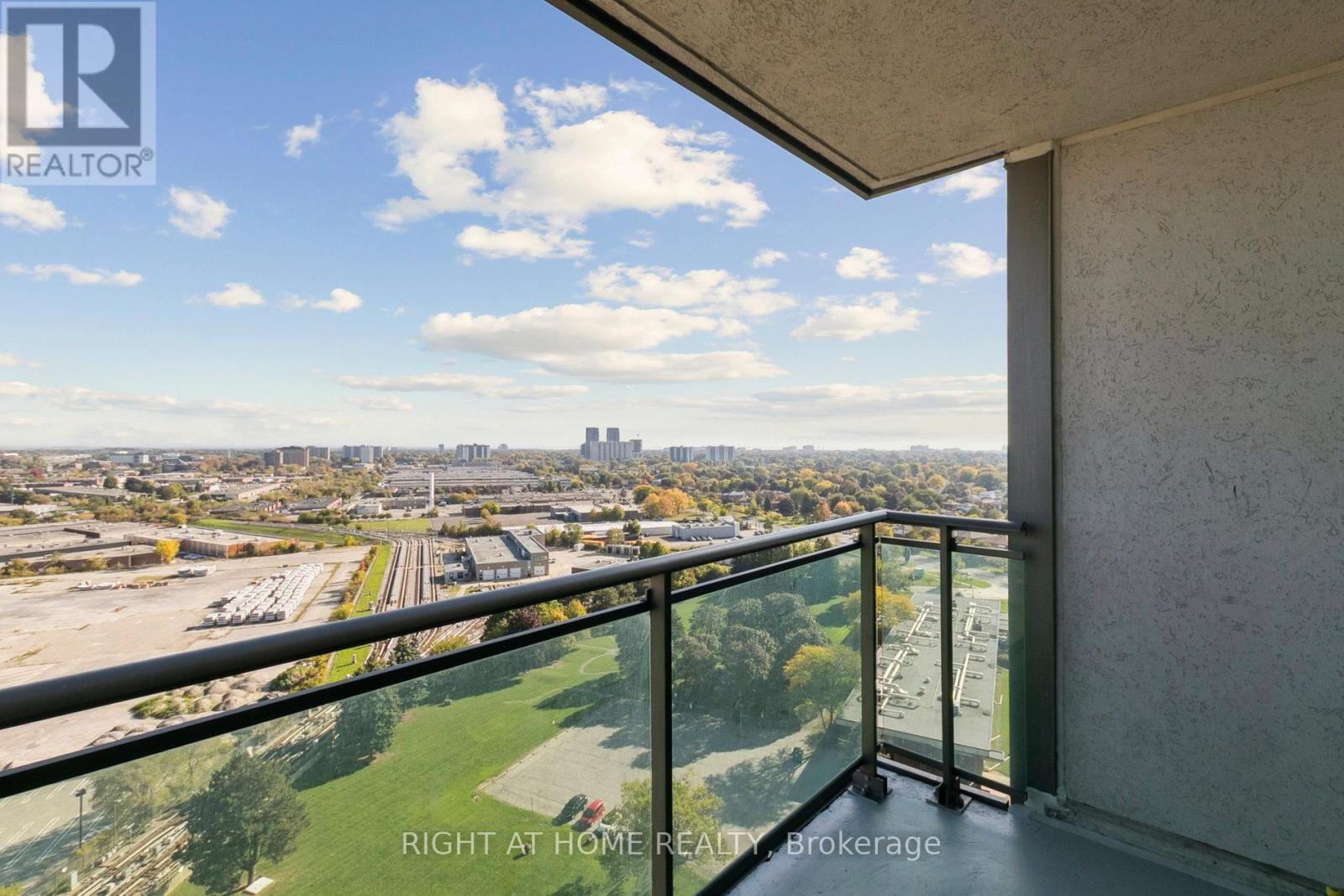 2106 - 88 Grangeway Avenue, Toronto, Ontario  M1H 0A2 - Photo 29 - E12464425