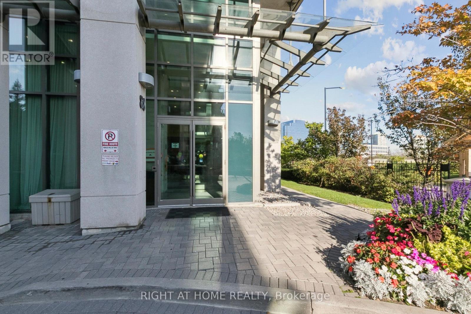2106 - 88 Grangeway Avenue, Toronto, Ontario  M1H 0A2 - Photo 3 - E12464425