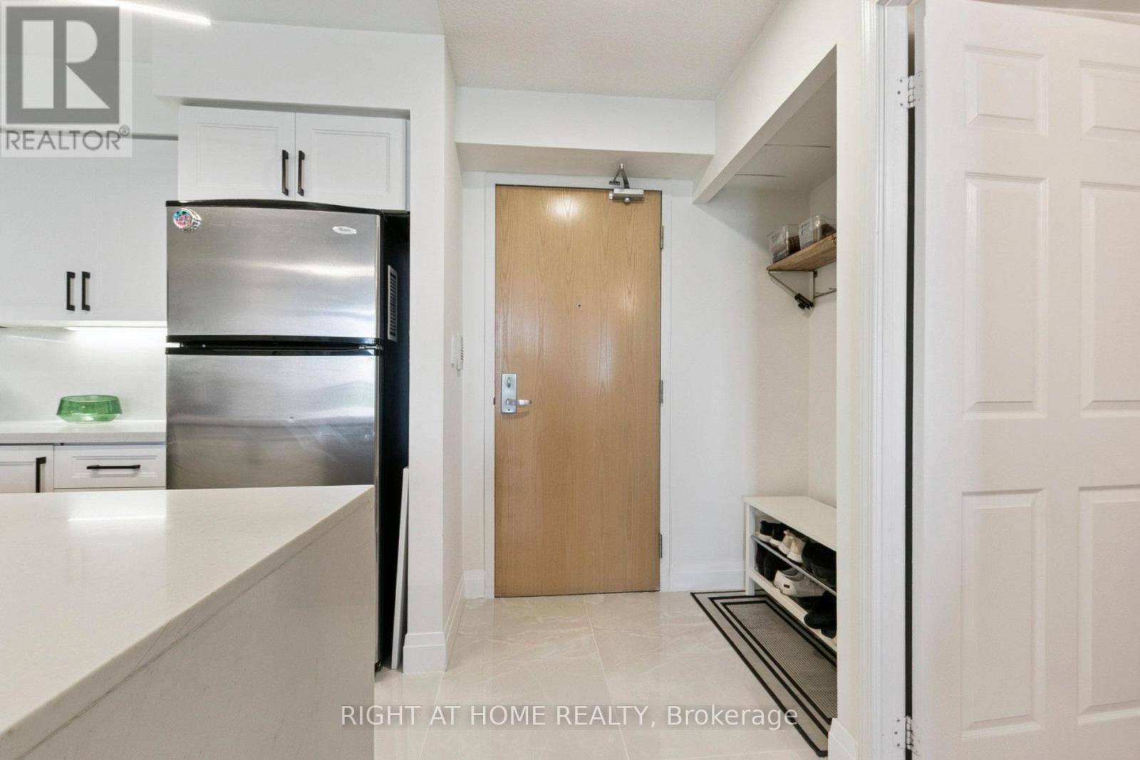 2106 - 88 Grangeway Avenue, Toronto, Ontario  M1H 0A2 - Photo 5 - E12464425