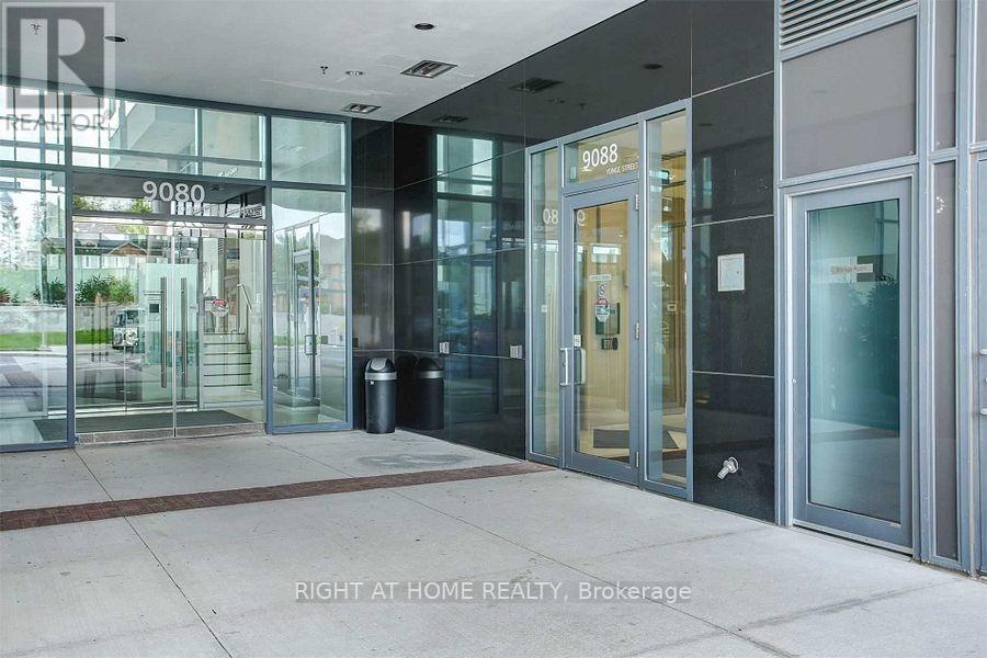 907 - 9088 Yonge Street, Richmond Hill, Ontario  L4C 0Y6 - Photo 3 - N12463953