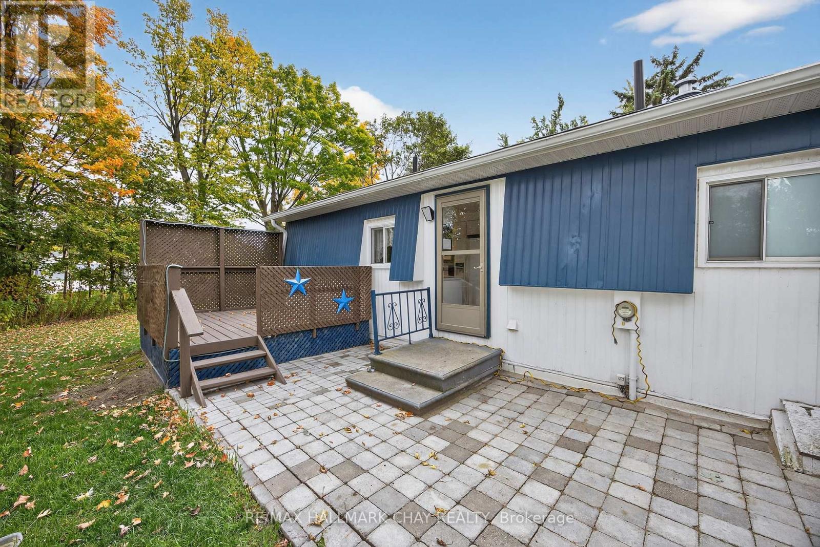 9 Locust Hill Court, Innisfil, Ontario  L9S 1R7 - Photo 18 - N12464416