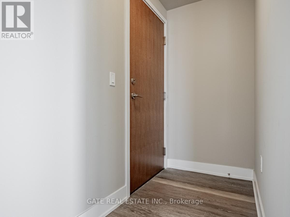 6010 - 30 Shore Breeze Drive, Toronto, Ontario  M8V 0J1 - Photo 5 - W12464402