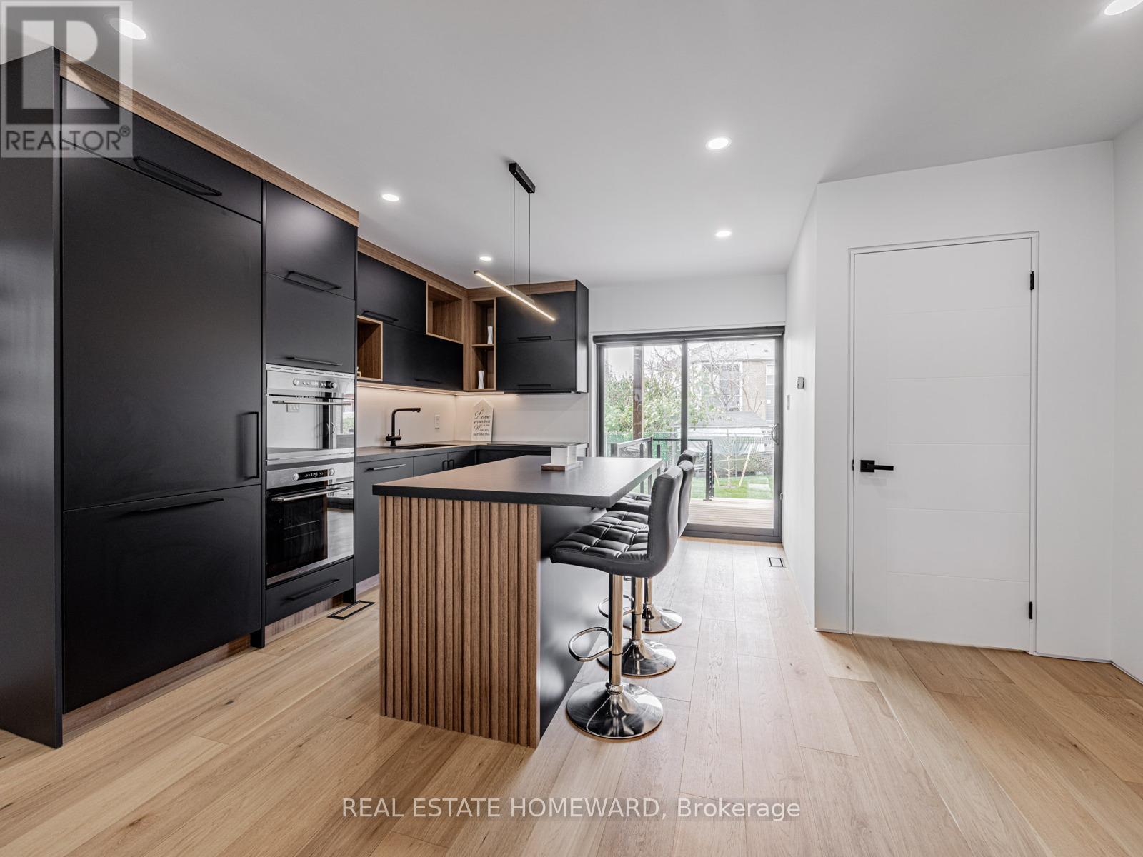10 Juliana Court, Toronto, Ontario  M6S 2R2 - Photo 9 - W12464405