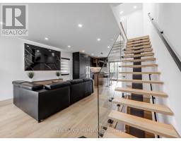10 JULIANA COURT, Toronto, Ontario