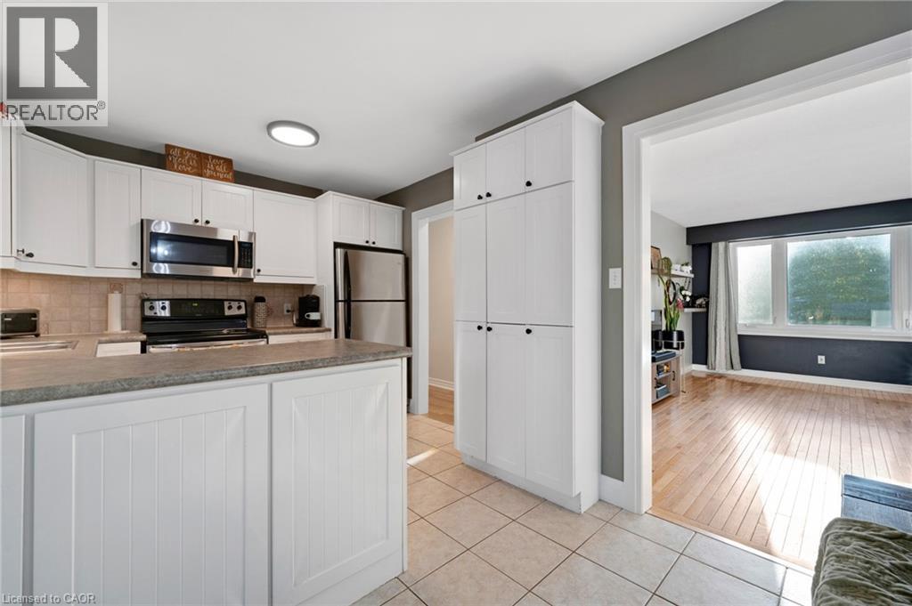 623 Pioneer Drive, Kitchener, Ontario  N2P 1L7 - Photo 12 - 40779318