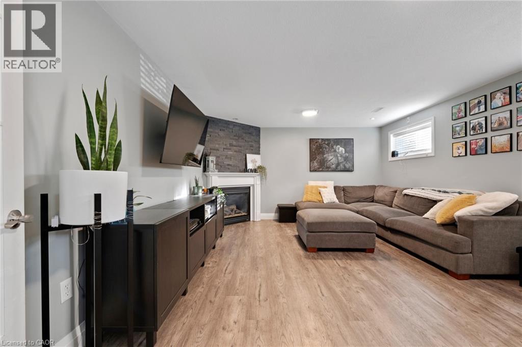 623 Pioneer Drive, Kitchener, Ontario  N2P 1L7 - Photo 25 - 40779318