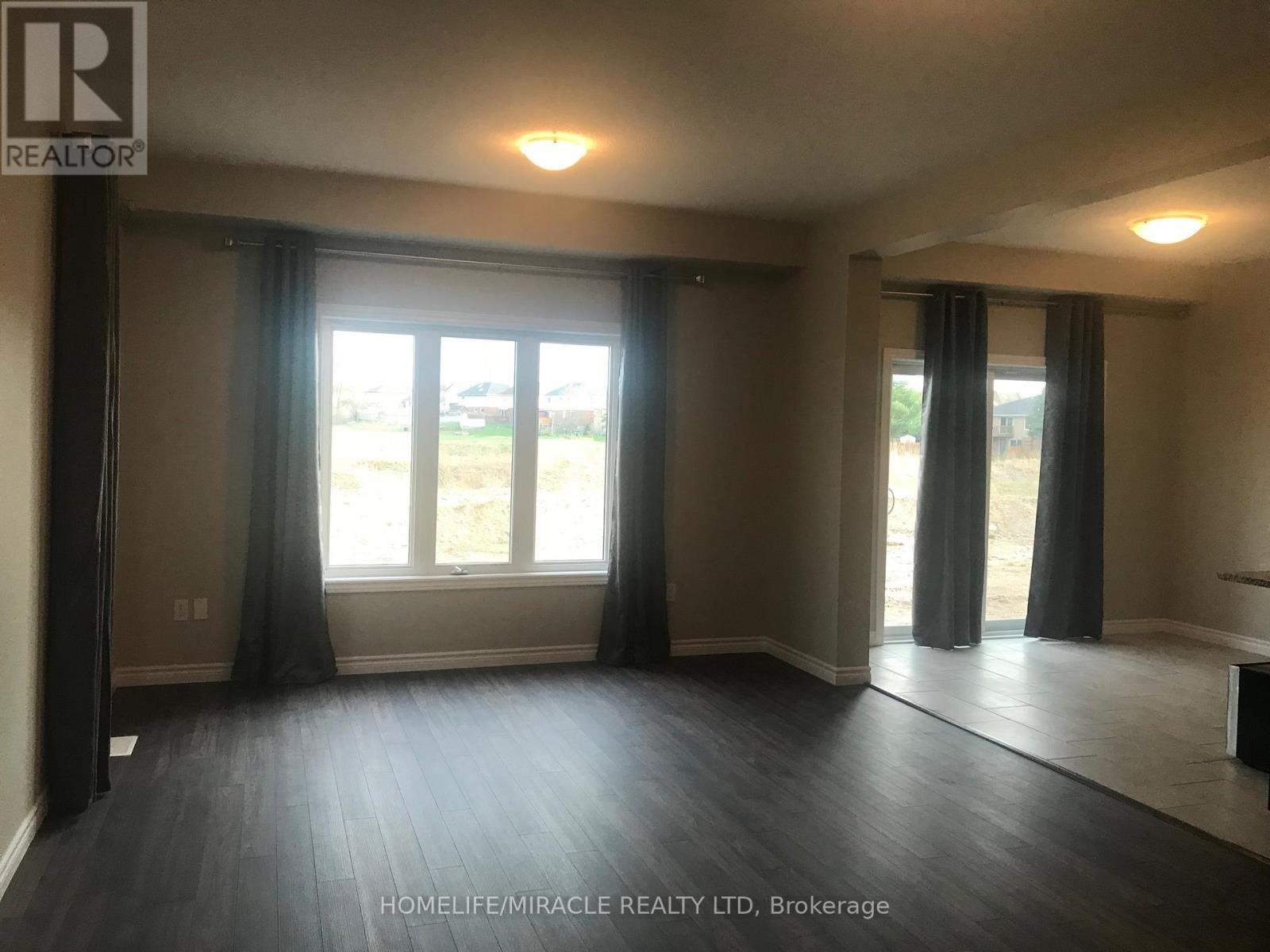 1330 Caen Avenue, Woodstock, Ontario  N4T 0G3 - Photo 9 - X12462907