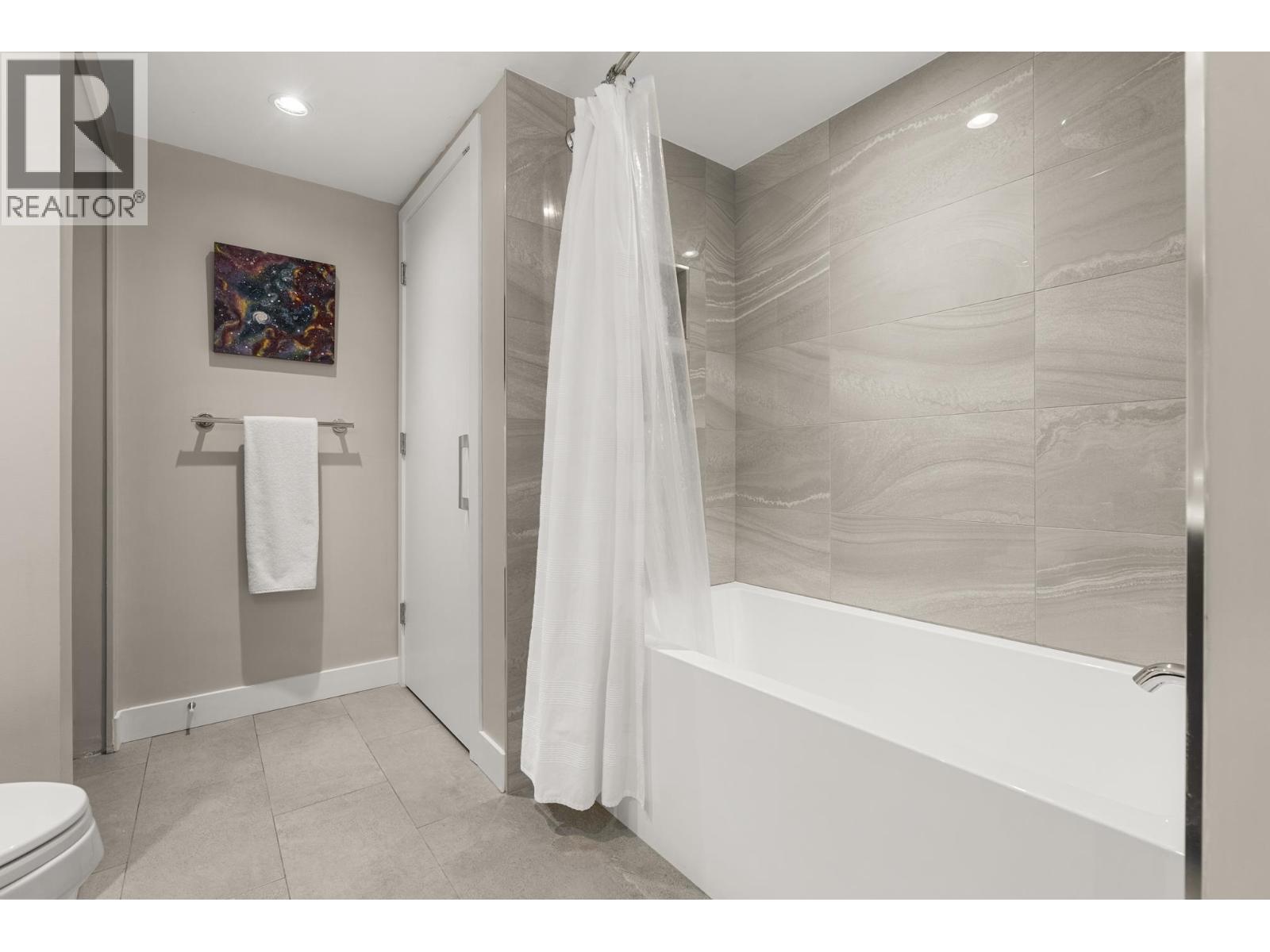 313 701 Klahanie Drive, Port Moody, British Columbia  V3H 5L6 - Photo 18 - R3058964