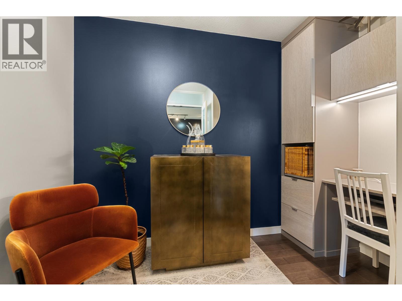 313 701 Klahanie Drive, Port Moody, British Columbia  V3H 5L6 - Photo 8 - R3058964