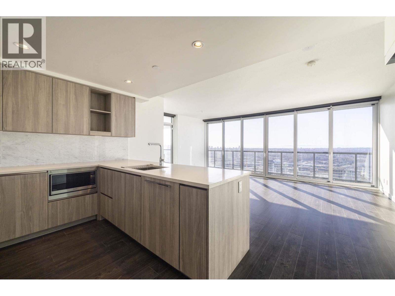 4502 4730 Lougheed Highway, Burnaby, British Columbia  V5C 0M9 - Photo 2 - R3058965