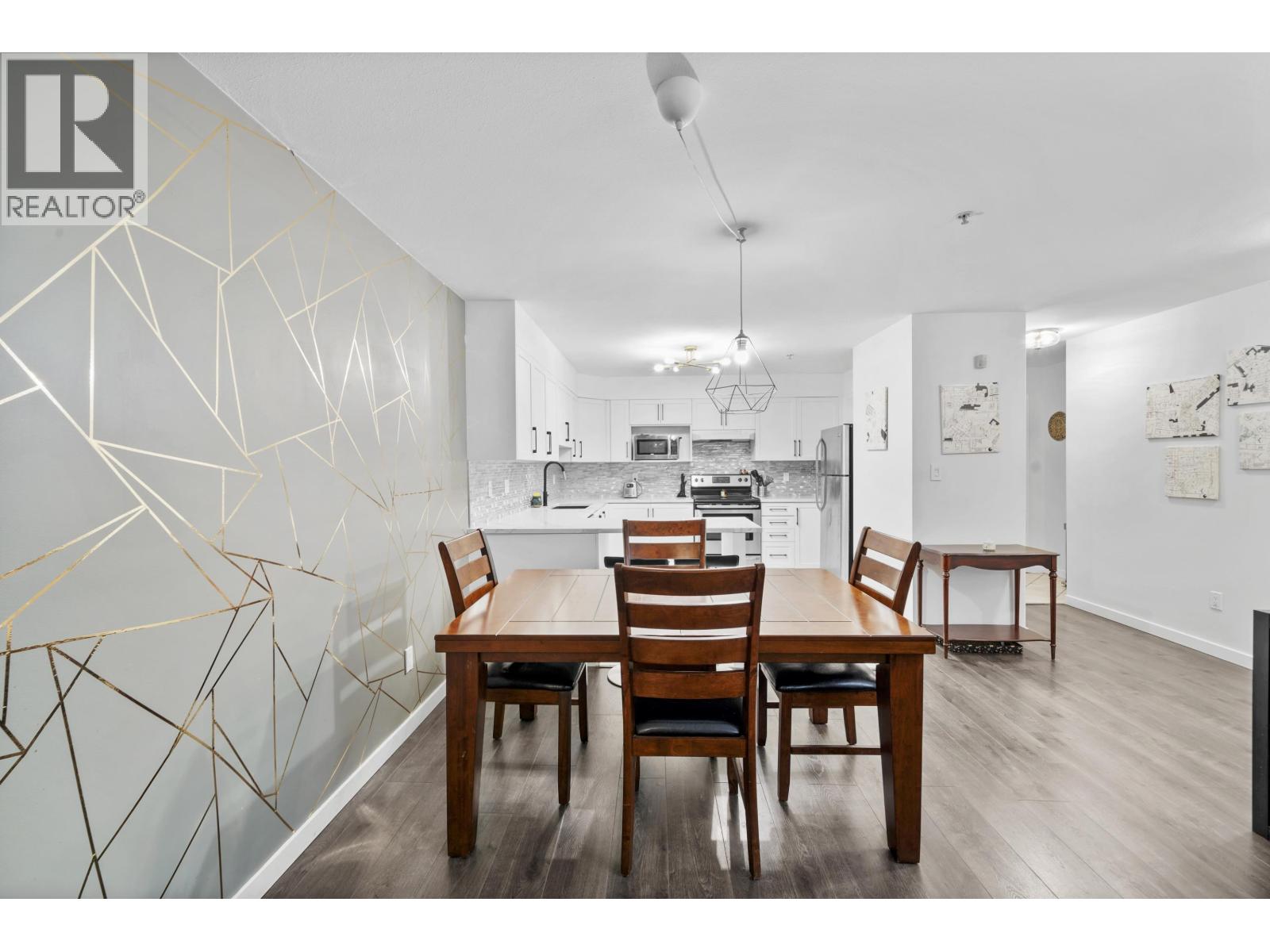 311 121 Shoreline Circle, Port Moody, British Columbia  V3H 5G2 - Photo 11 - R3058996