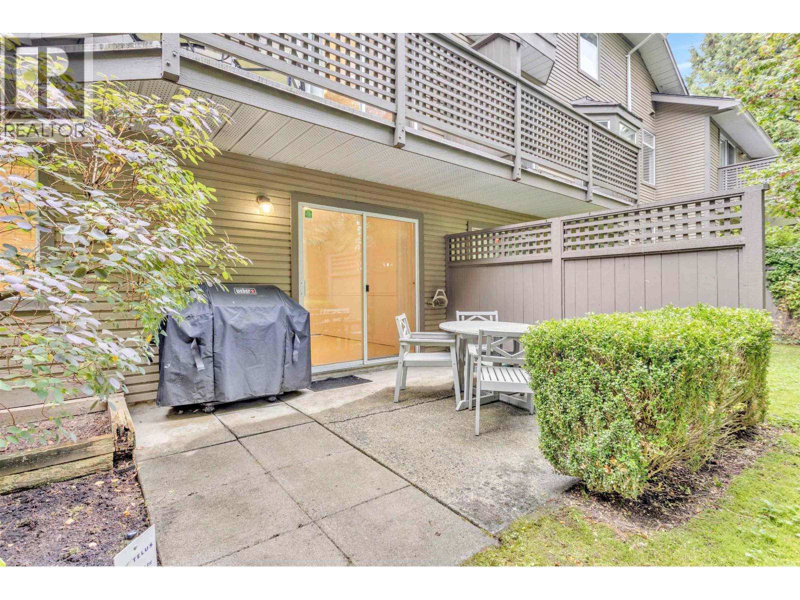 8838 Larkfield Drive, Burnaby, British Columbia  V5A 4L1 - Photo 30 - R3059006