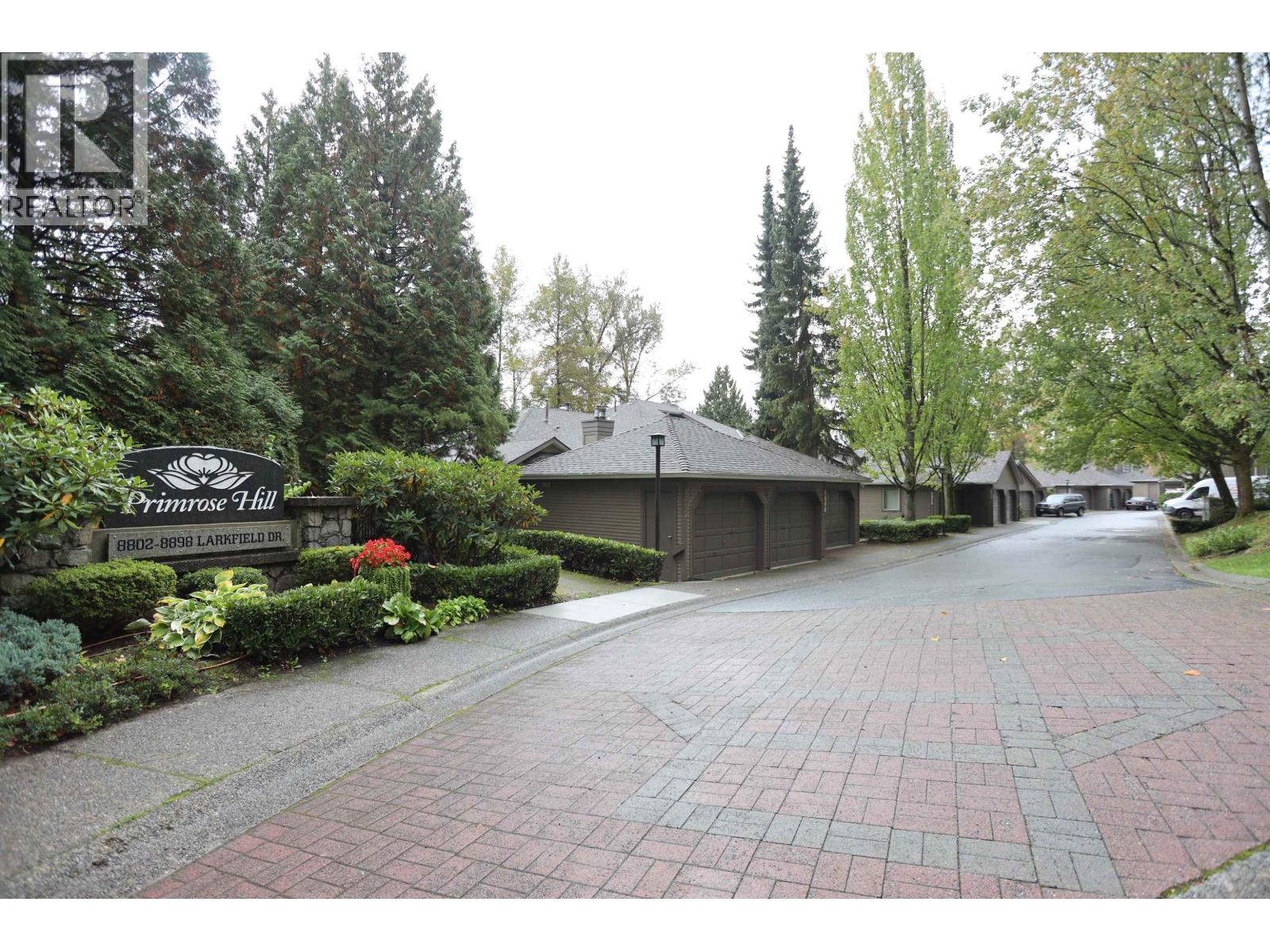 8838 Larkfield Drive, Burnaby, British Columbia  V5A 4L1 - Photo 33 - R3059006