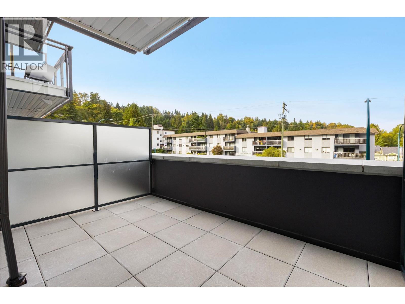 210 2015 St. Johns Street, Port Moody, British Columbia  V3H 0N5 - Photo 2 - R3059010