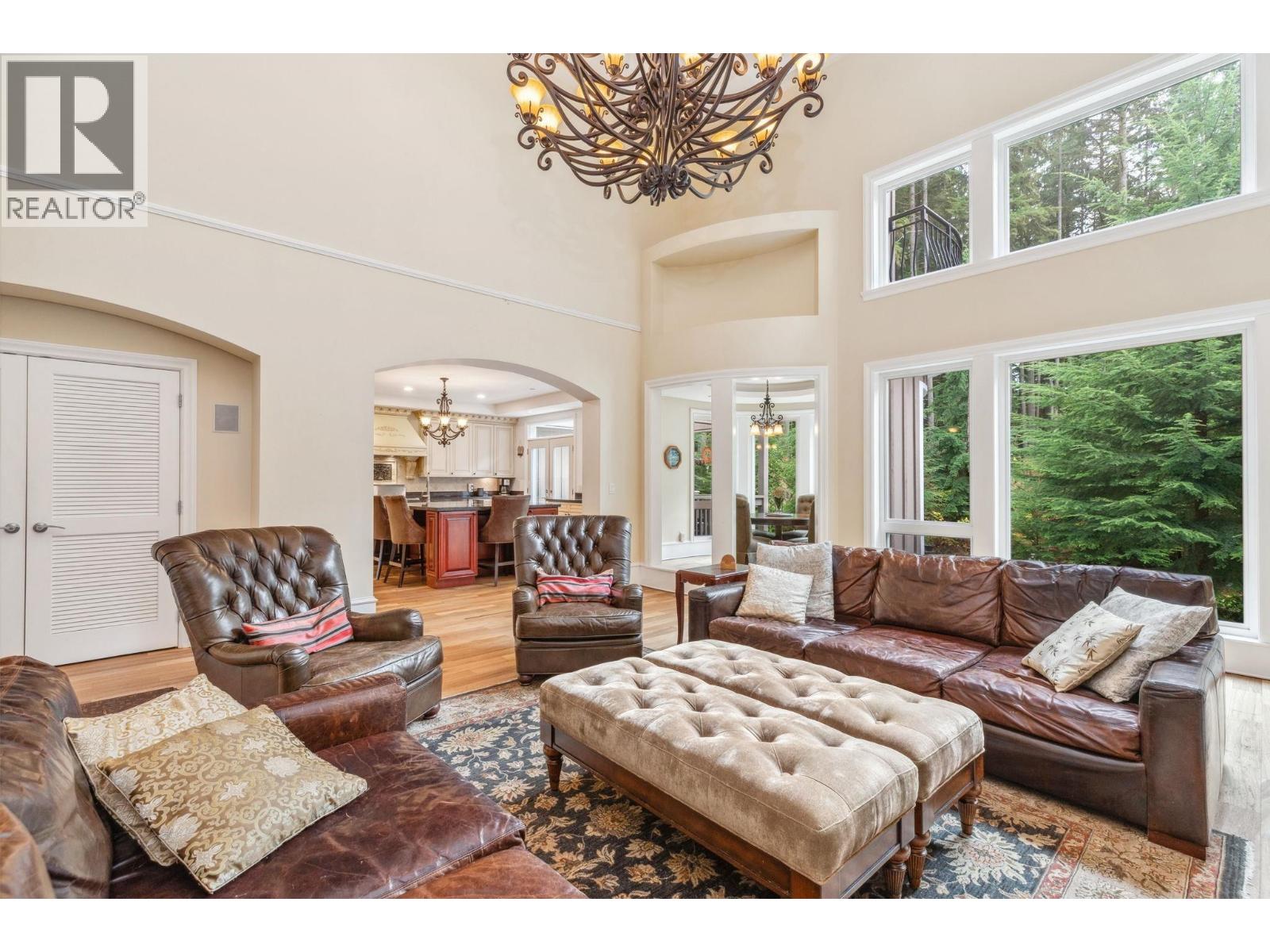 320 Forestview Lane, Anmore, British Columbia  V3H 0A3 - Photo 4 - R3058963