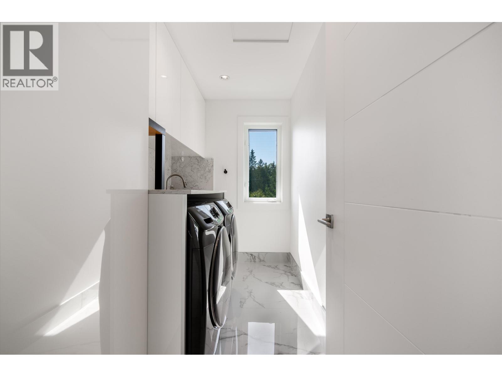 4399 Highland Boulevard, North Vancouver, British Columbia  V7R 2Z8 - Photo 37 - R3058986