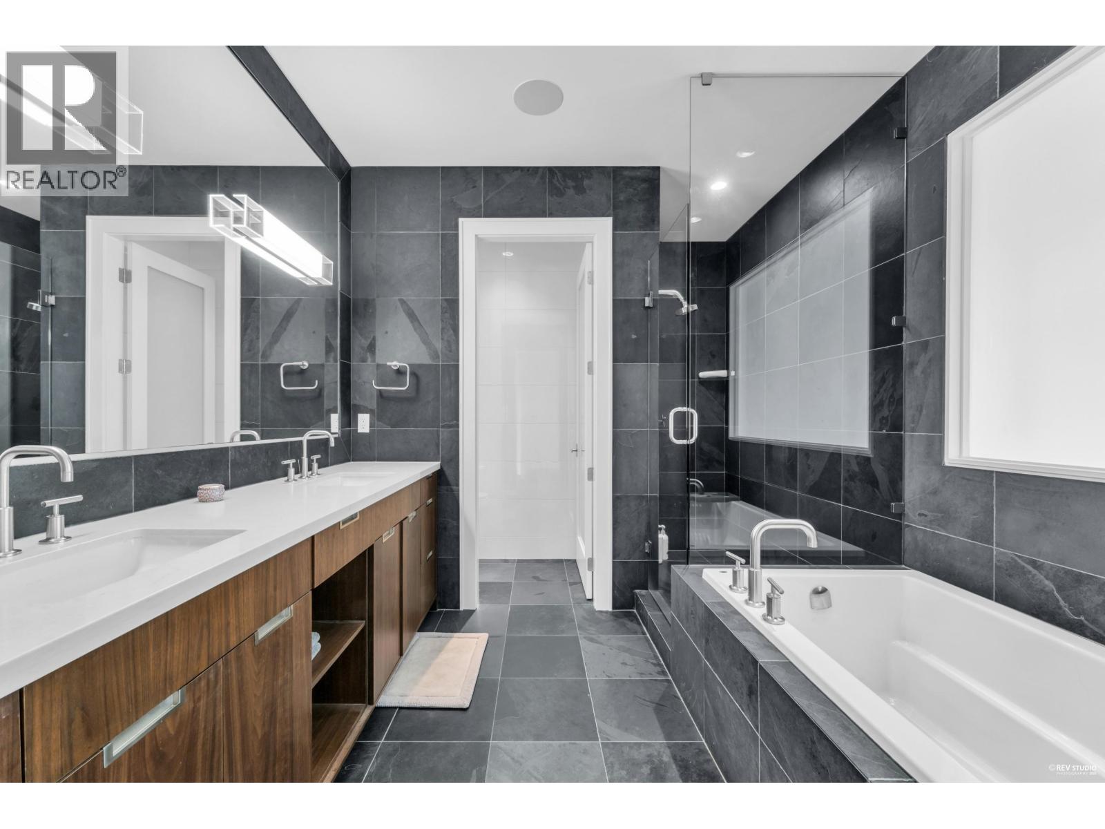 2478 Ottawa Avenue, West Vancouver, British Columbia  V7V 2T1 - Photo 24 - R3059007