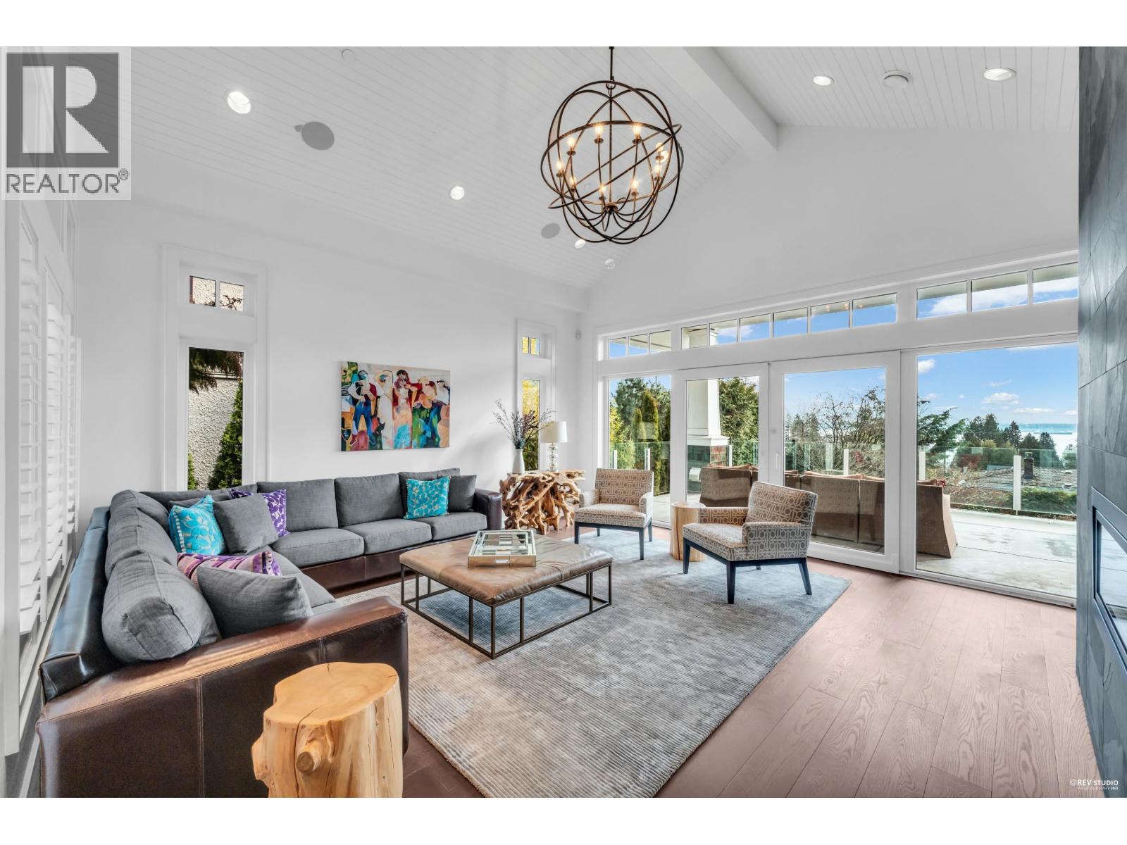 2478 Ottawa Avenue, West Vancouver, British Columbia  V7V 2T1 - Photo 3 - R3059007