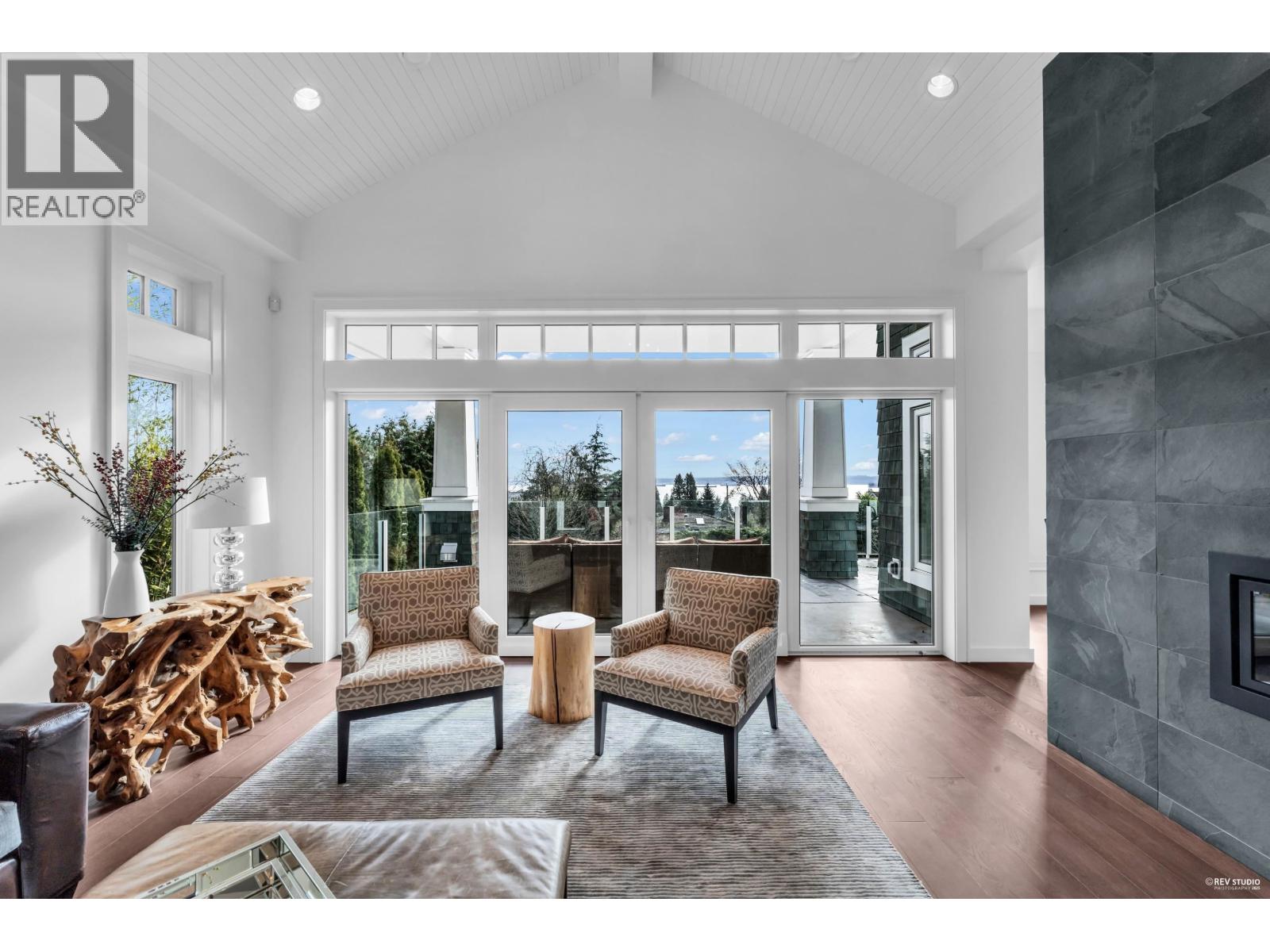 2478 Ottawa Avenue, West Vancouver, British Columbia  V7V 2T1 - Photo 7 - R3059007