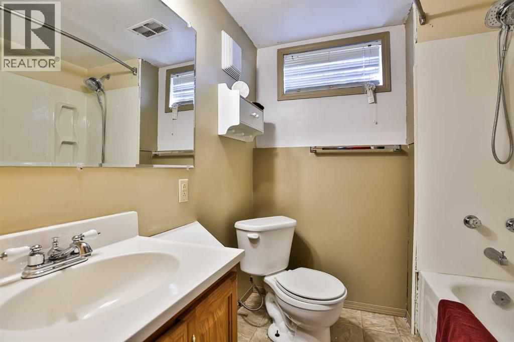 1910 24 Avenue N, Lethbridge, Alberta  T1H 4T2 - Photo 11 - A2250075