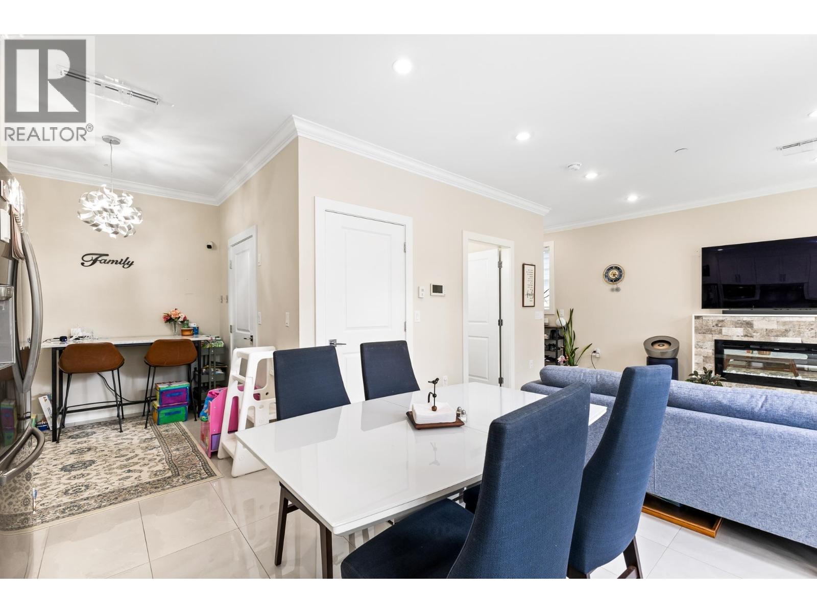 2 2786 E 46th Avenue, Vancouver, British Columbia  V5S 1A7 - Photo 8 - R3058747