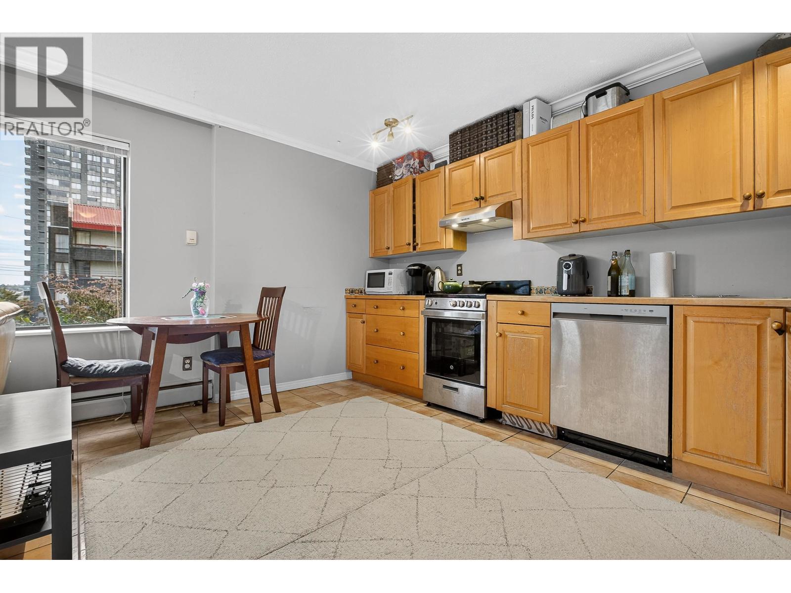 102 1146 Harwood Street, Vancouver, British Columbia V6E 3V1 - Photo 11 - R3058785