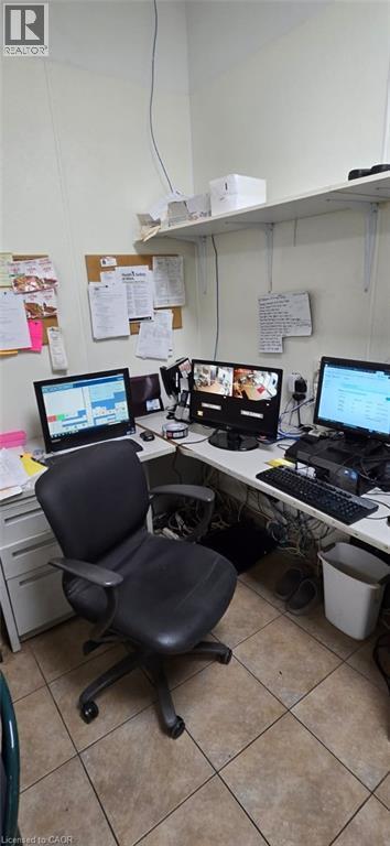 995 Paisley Road Unit# #14, Guelph, Ontario  N1K 1X6 - Photo 16 - 40779115