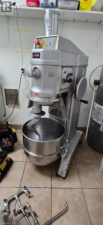 995 Paisley Road Unit# #14, Guelph, Ontario  N1K 1X6 - Photo 17 - 40779115